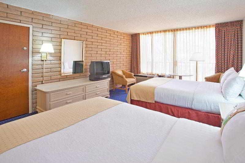Holiday Inn Canyon De Chelly-Chinle By Ihg Habitación foto